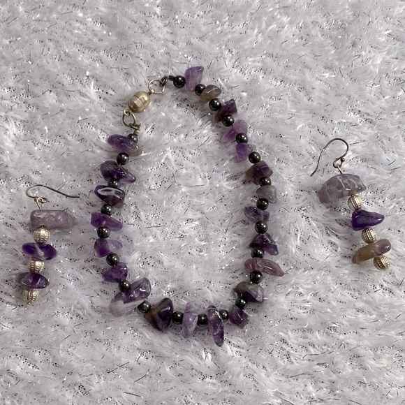 Handmade Bracelet & Earrings - Picture 7 of 10